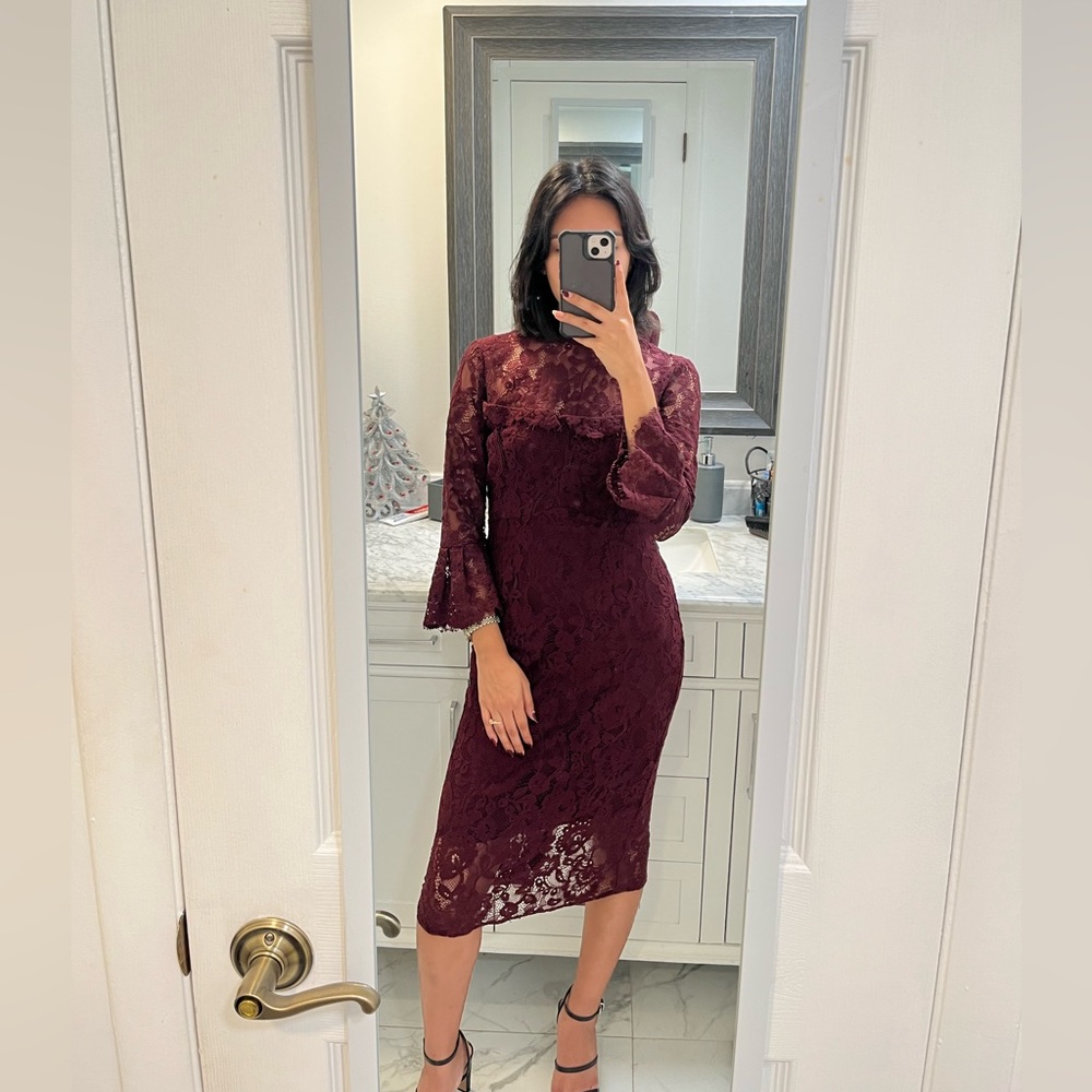 Eva Mendes Burgundy Lace Evening Dress